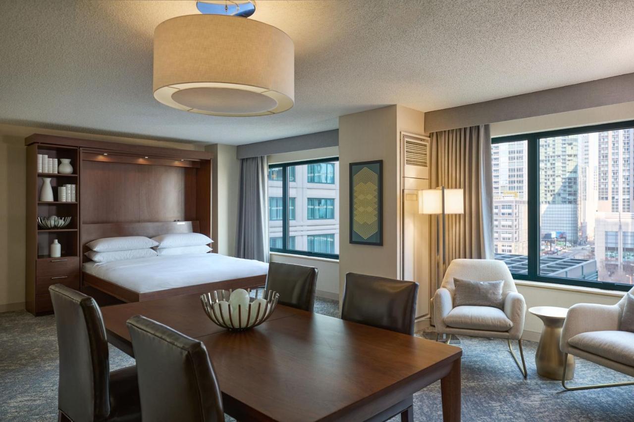 เชอราตัน แกรนด์ ชิคาโก Hotel ภายนอก รูปภาพ